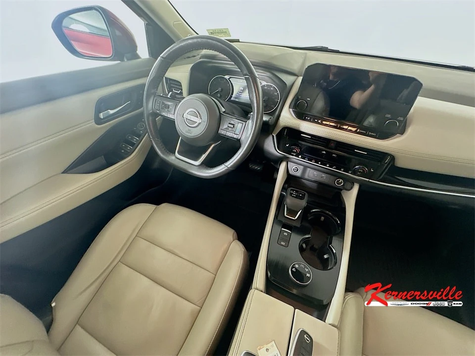 2023 Nissan Rogue - Image 9 of 21