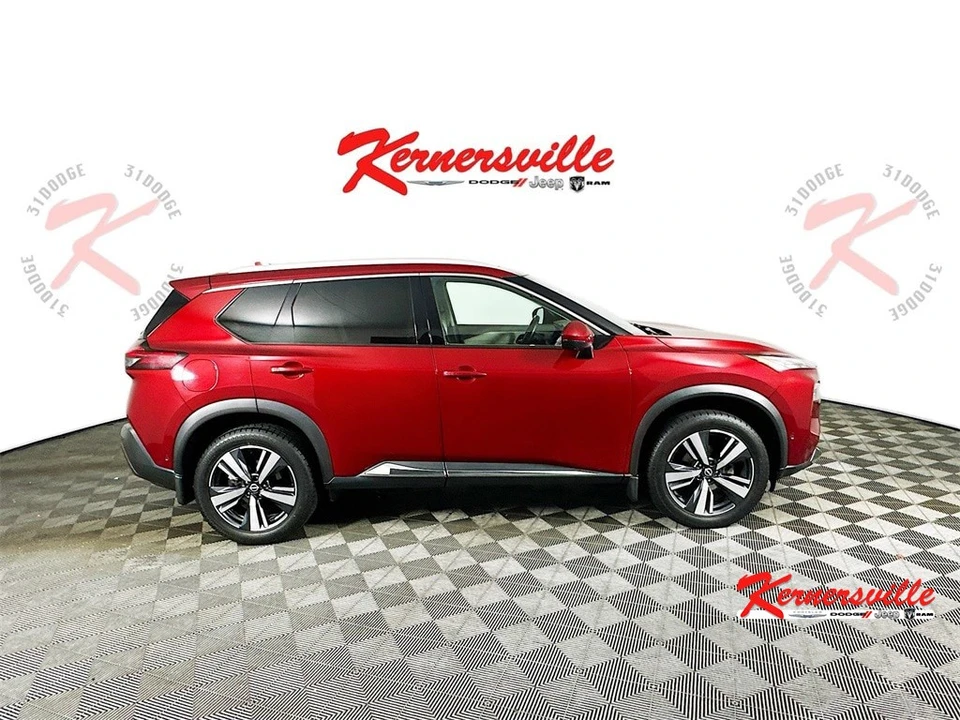 2023 Nissan Rogue - Image 8 of 21