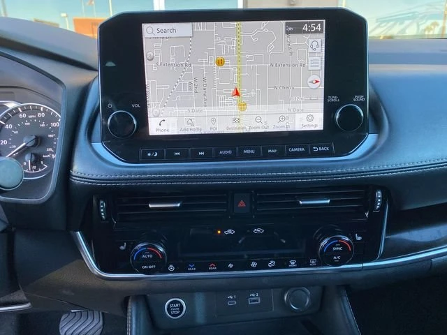 2023 Nissan Rogue - Image 18 of 19