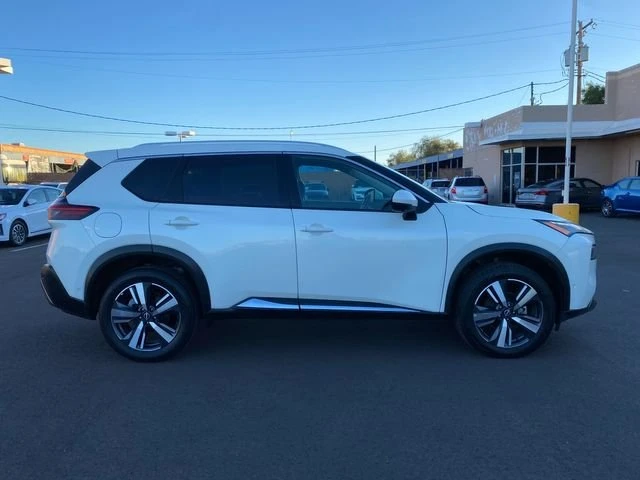 2023 Nissan Rogue - Image 6 of 19