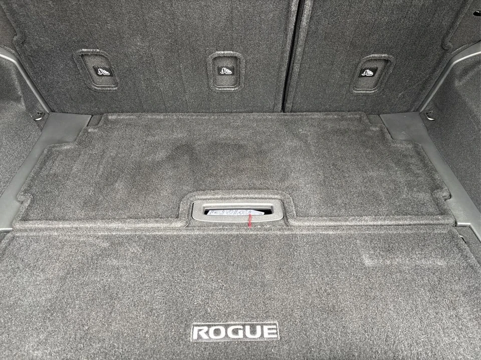 2023 Nissan Rogue - Image 11 of 12