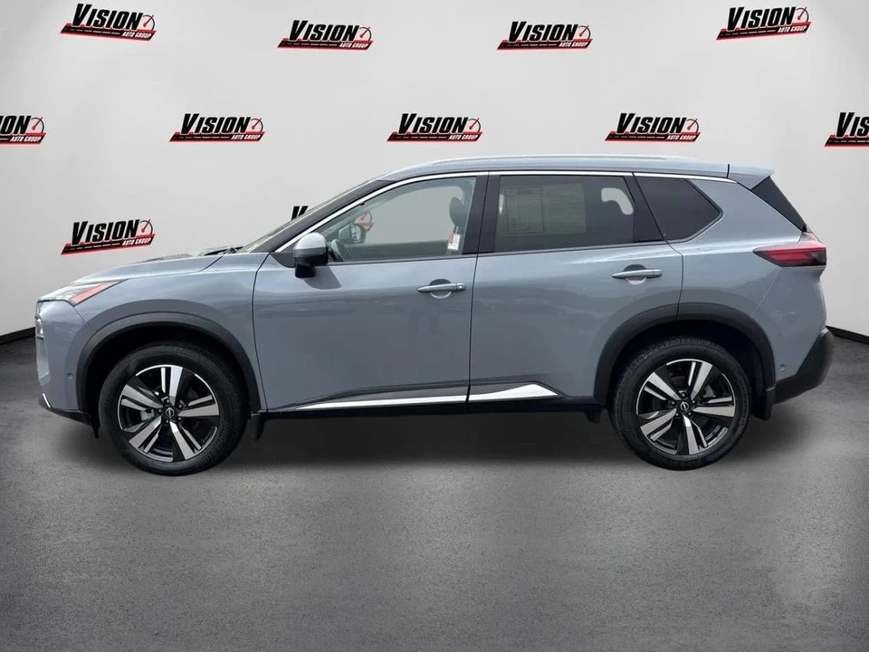 2023 Nissan Rogue - Image 8 of 12