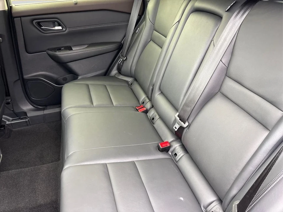2023 Nissan Rogue - Image 10 of 12