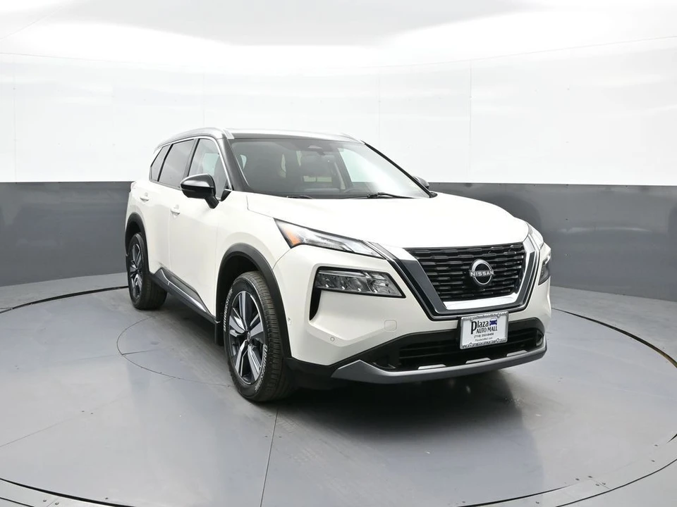 2023 Nissan Rogue - Image 3 of 21
