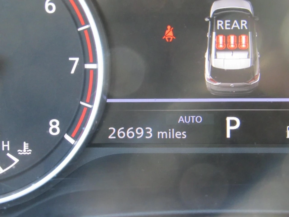 2023 Nissan Rogue - Image 6 of 12