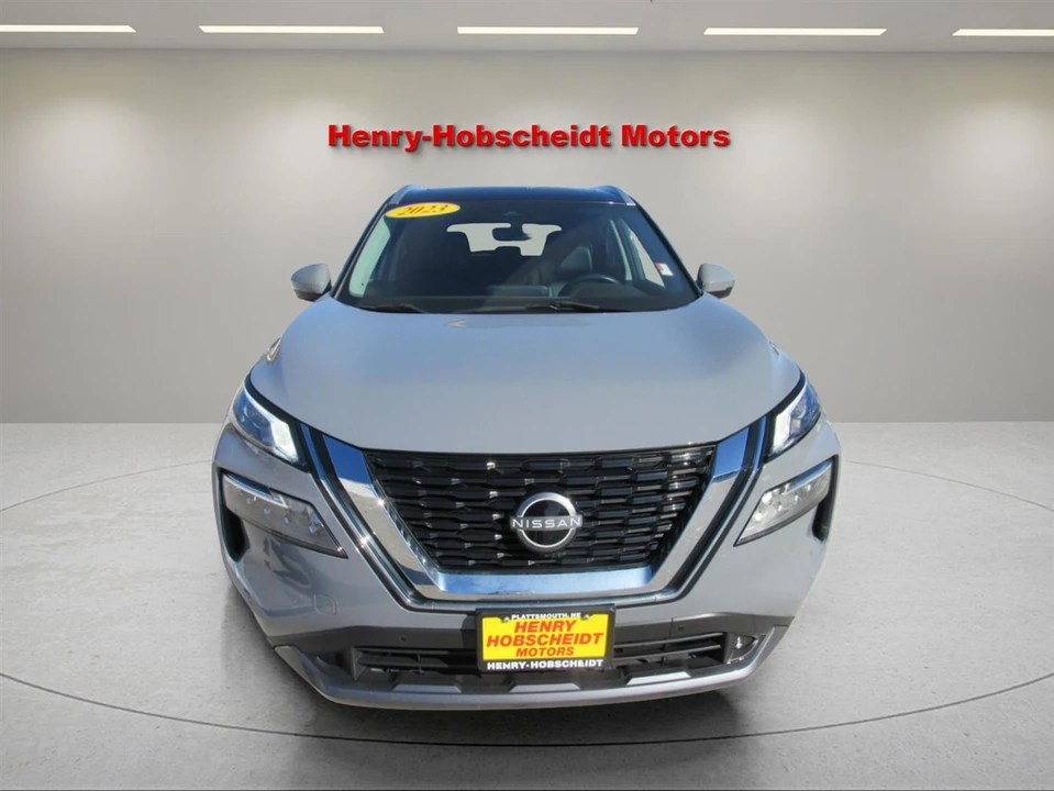 2023 Nissan Rogue - Image 2 of 12