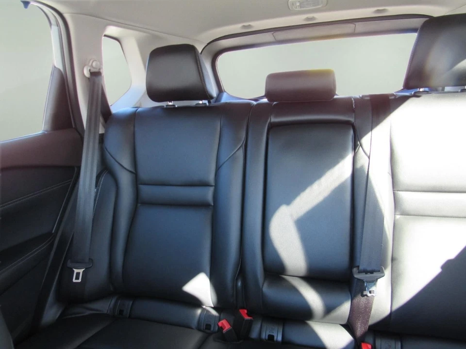2023 Nissan Rogue - Image 8 of 12