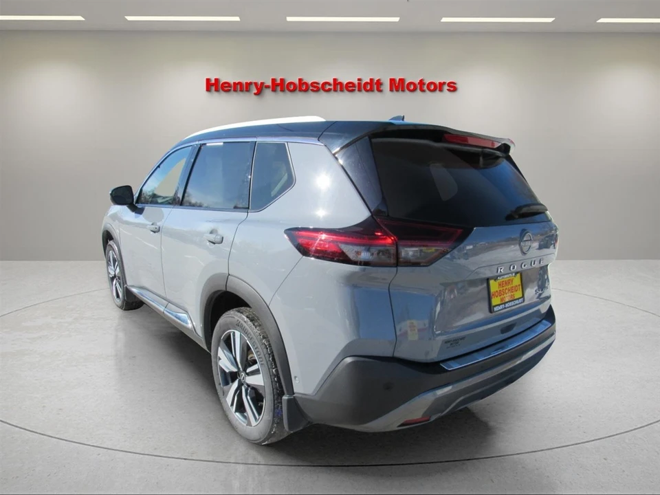 2023 Nissan Rogue - Image 12 of 12