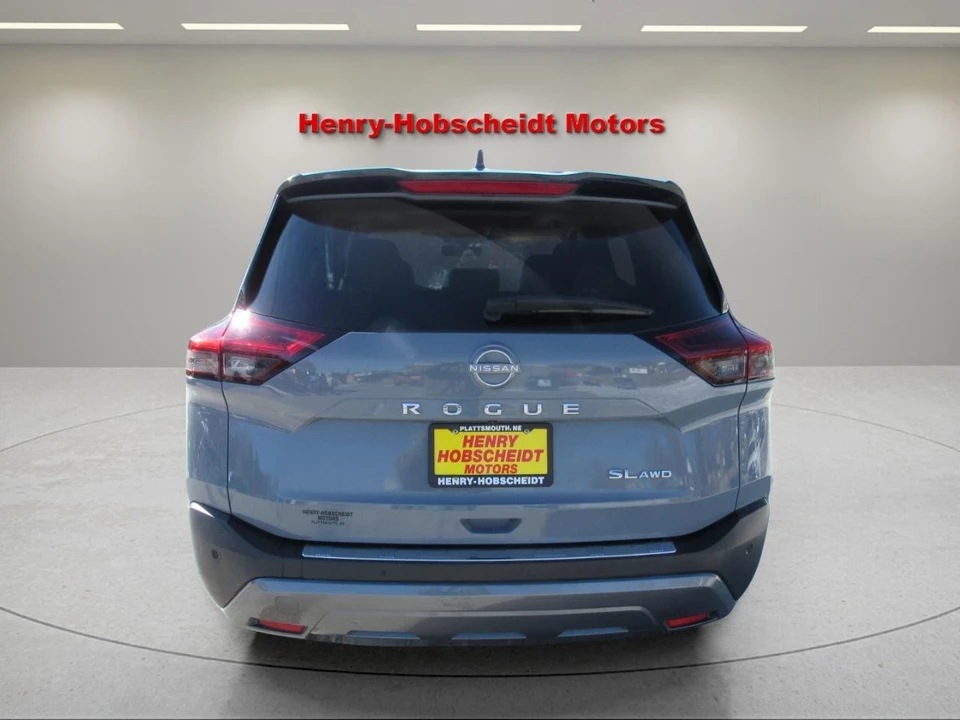 2023 Nissan Rogue - Image 3 of 12