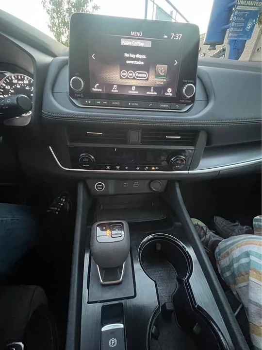 2023 Nissan Rogue - Image 5 of 7
