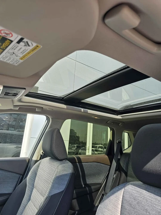 2023 Nissan Rogue - Image 10 of 10
