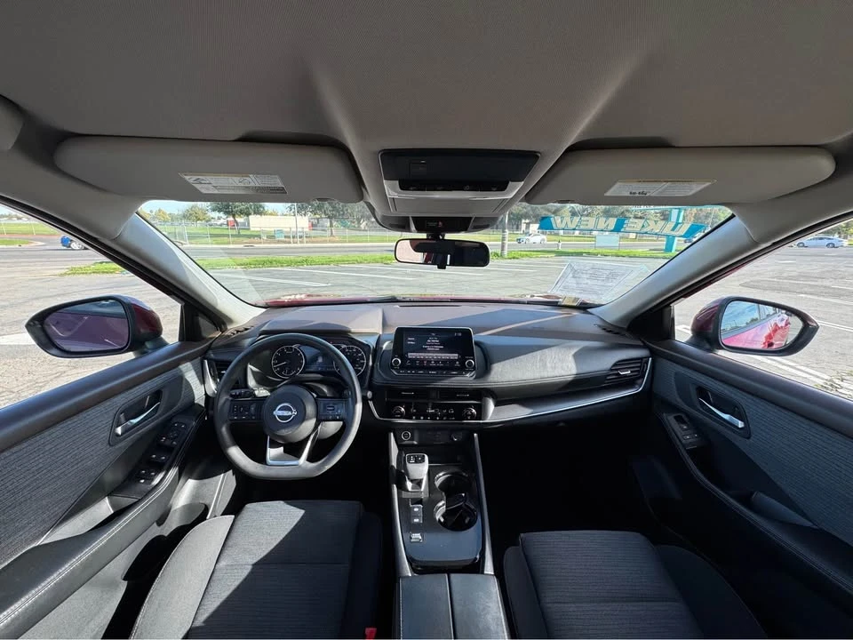 2023 Nissan Rogue - Image 14 of 20