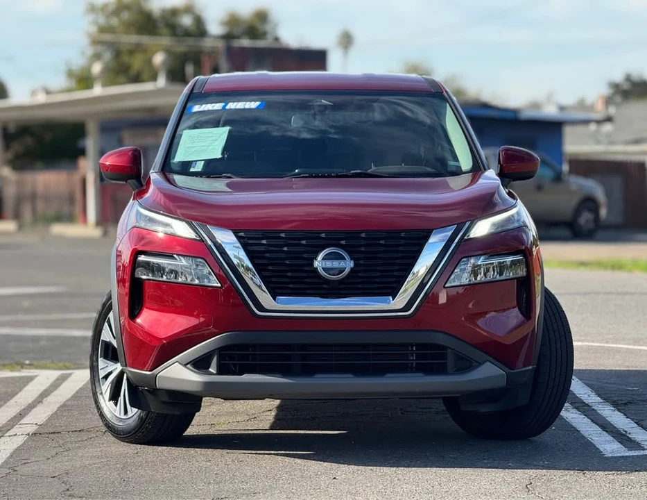 2023 Nissan Rogue - Image 3 of 20