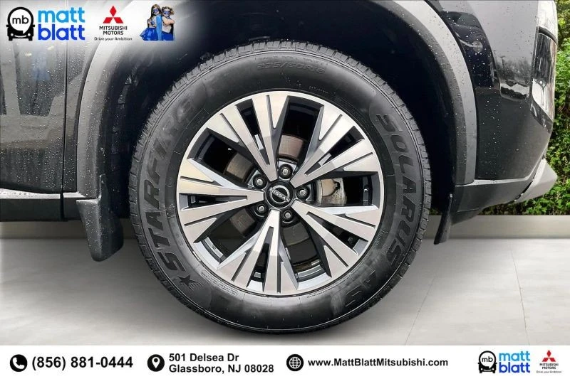 2023 Nissan Rogue - Image 10 of 12