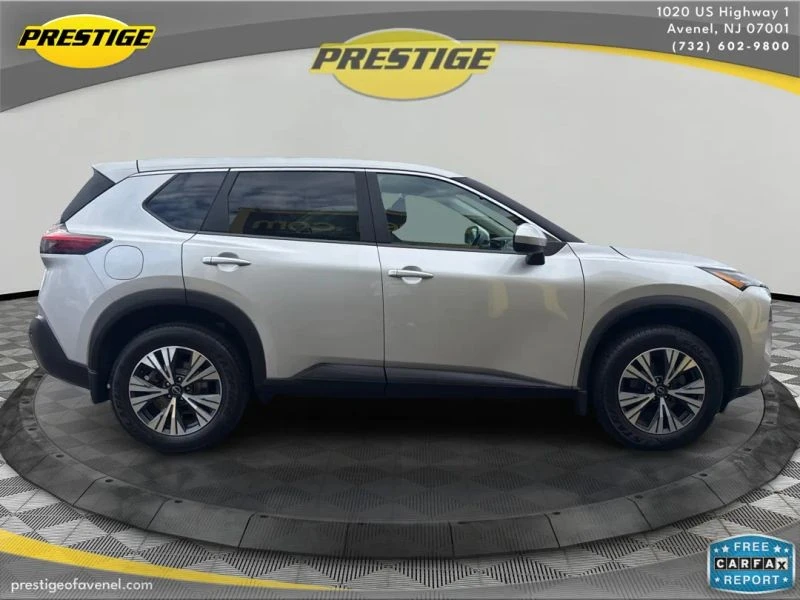 2023 Nissan Rogue - Image 4 of 12
