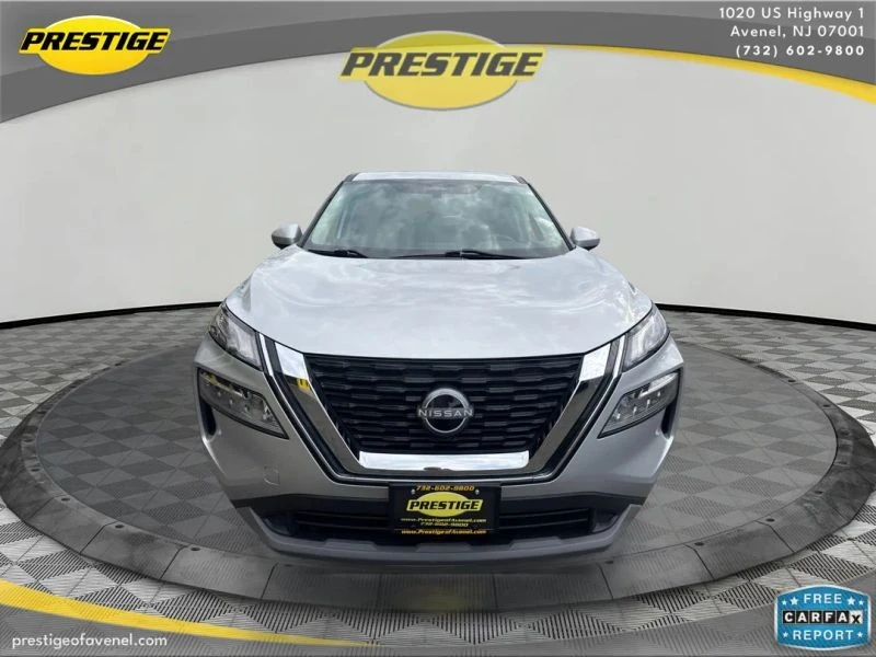 2023 Nissan Rogue - Image 2 of 12