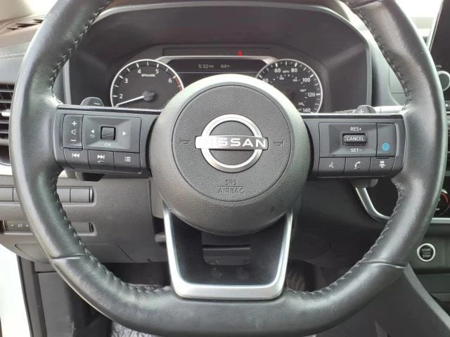 2023 Nissan Rogue - Image 22 of 25