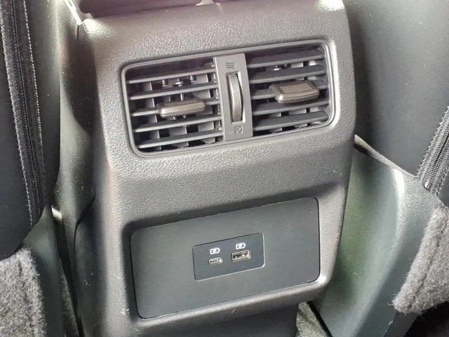 2023 Nissan Rogue - Image 12 of 25