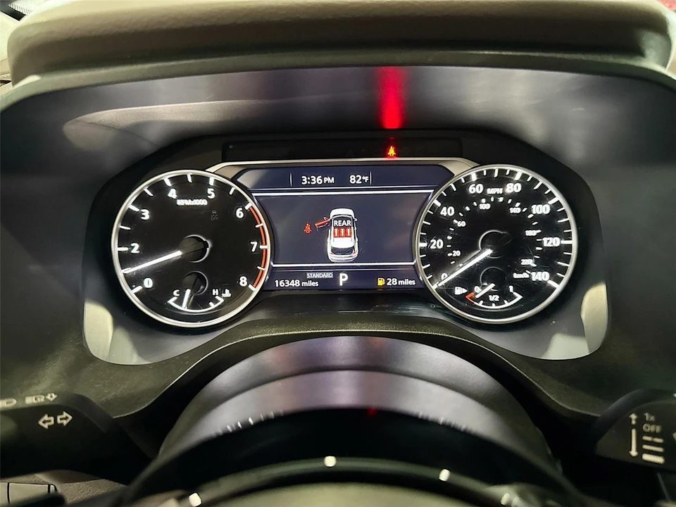 2023 Nissan Rogue - Image 4 of 21