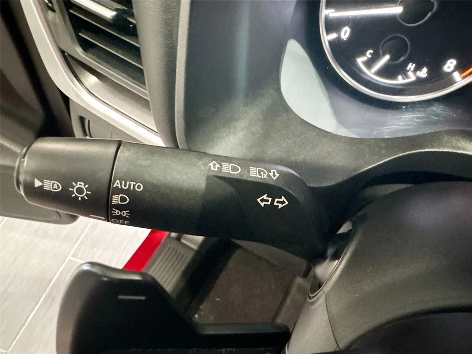 2023 Nissan Rogue - Image 5 of 21