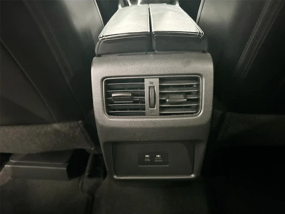 2023 Nissan Rogue - Image 17 of 21