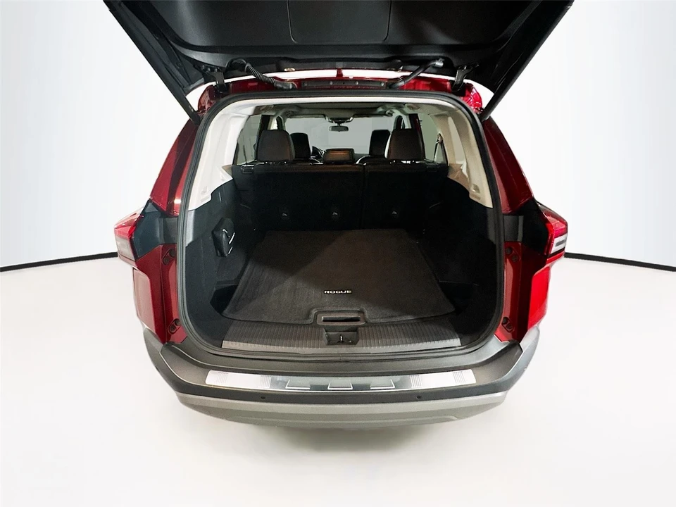 2023 Nissan Rogue - Image 20 of 21