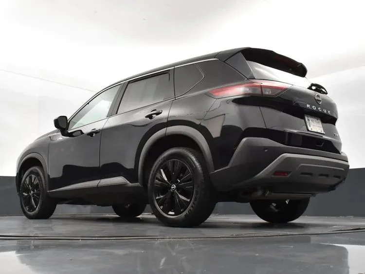 2023 Nissan Rogue - Image 12 of 12