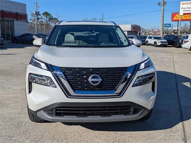2023 Nissan Rogue - Image 9 of 21