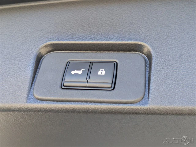 2023 Nissan Rogue - Image 14 of 21