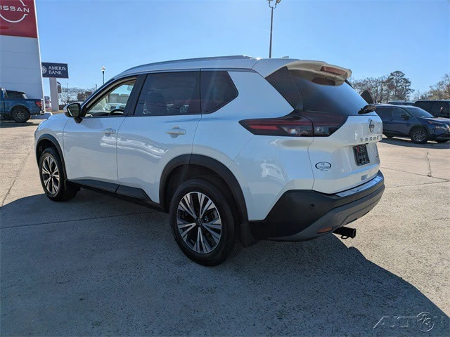 2023 Nissan Rogue - Image 6 of 21