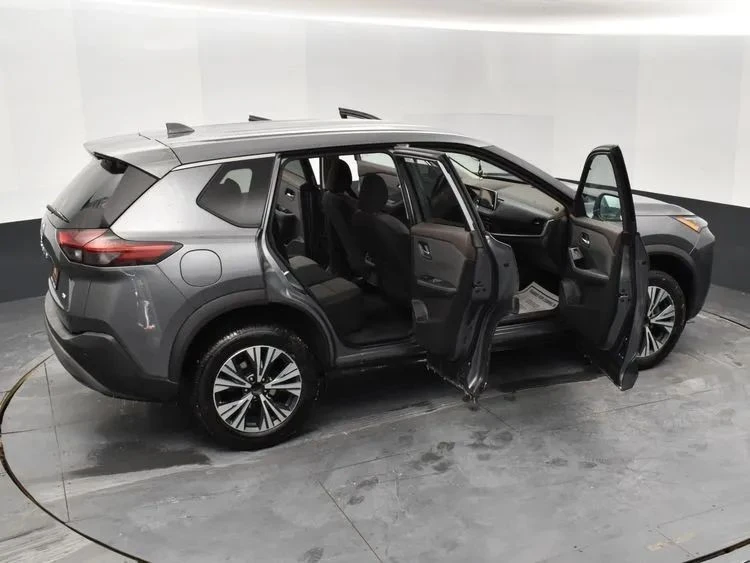 2023 Nissan Rogue - Image 6 of 12