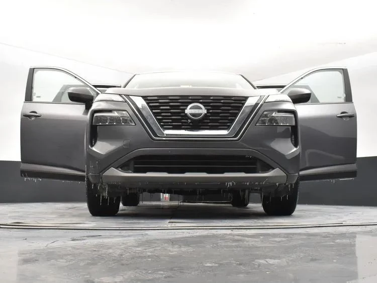 2023 Nissan Rogue - Image 11 of 12