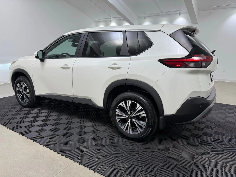 2023 Nissan Rogue - Image 6 of 21