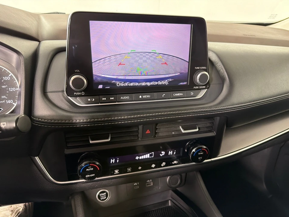 2023 Nissan Rogue - Image 18 of 21