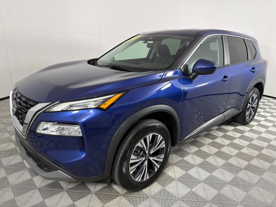 2023 Nissan Rogue - Image 10 of 21