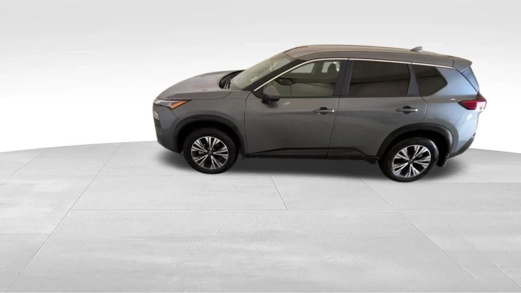 2023 Nissan Rogue - Image 2 of 12