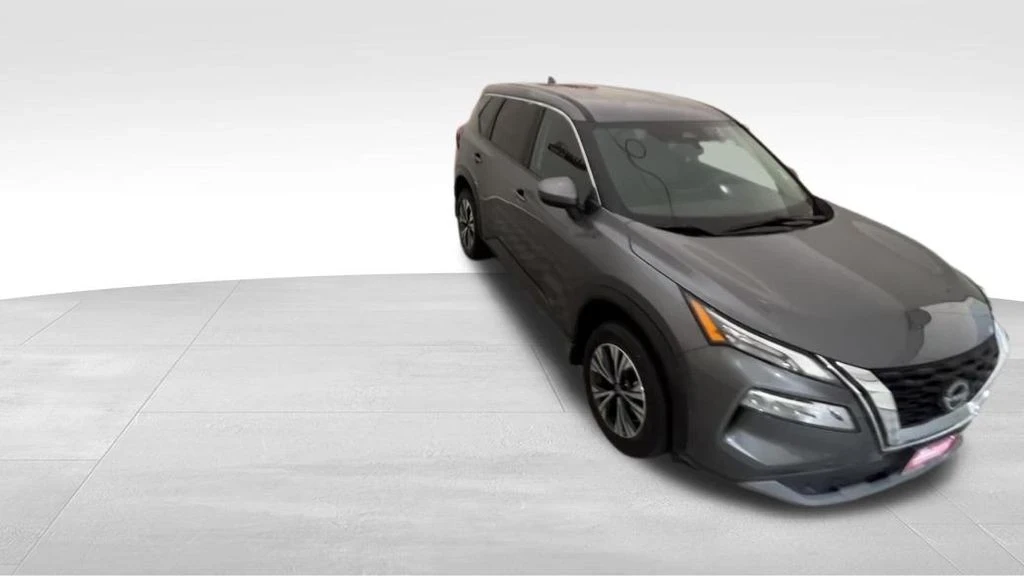 2023 Nissan Rogue - Image 8 of 12