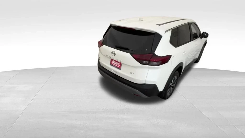 2023 Nissan Rogue - Image 4 of 12