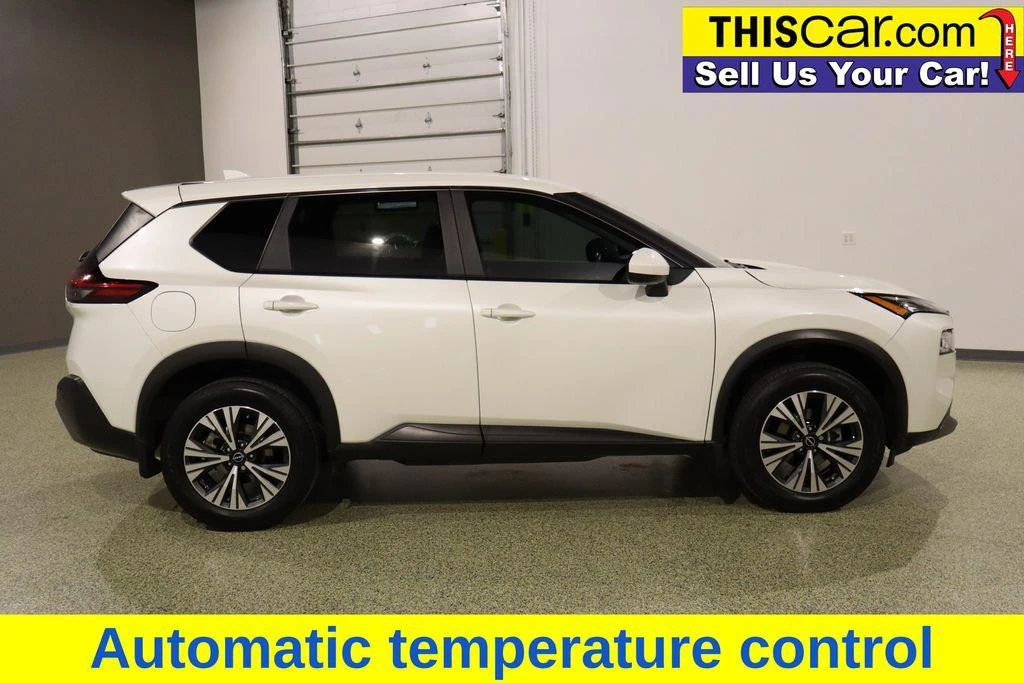 2023 Nissan Rogue - Image 10 of 12