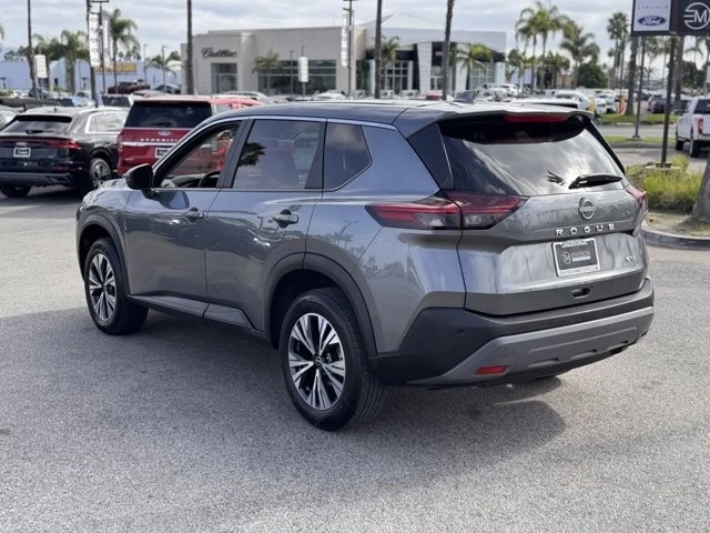 2023 Nissan Rogue - Image 10 of 12