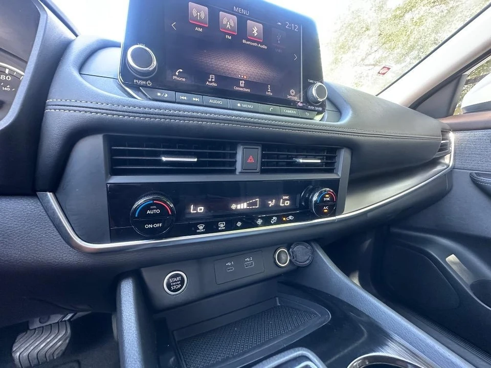 2023 Nissan Rogue - Image 13 of 21