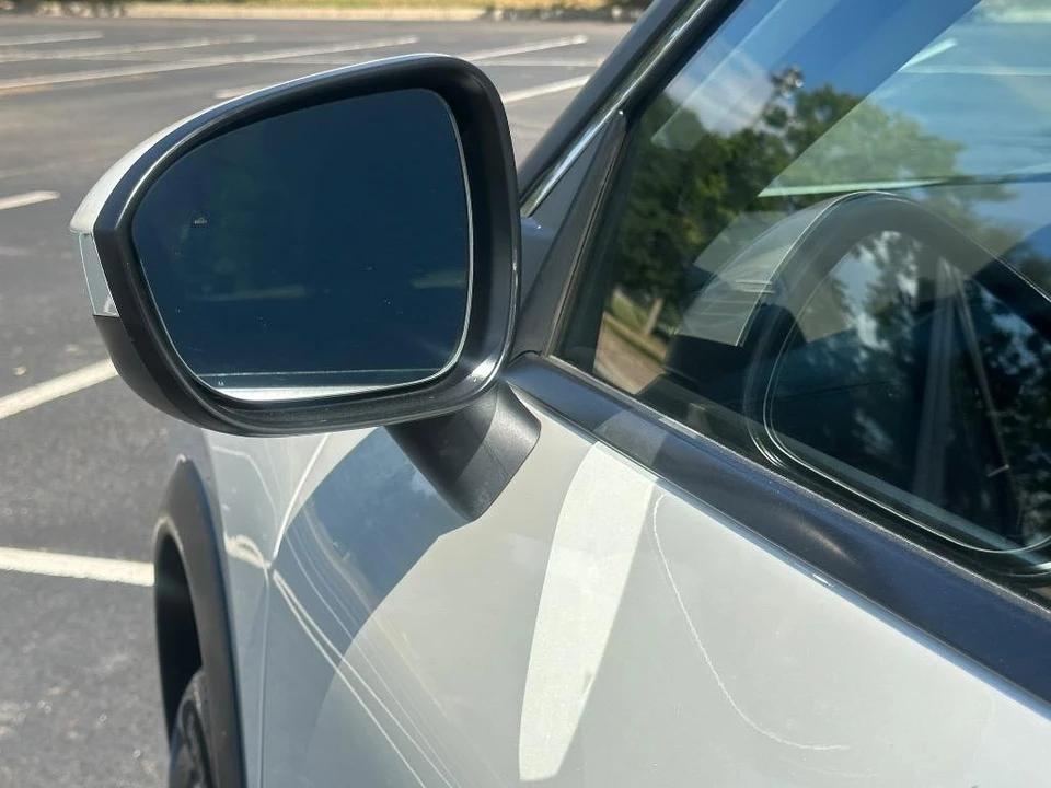 2023 Nissan Rogue - Image 4 of 21