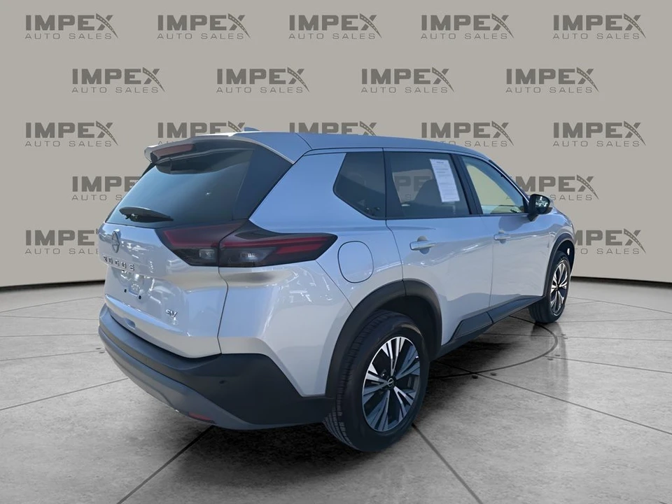 2023 Nissan Rogue - Image 5 of 12