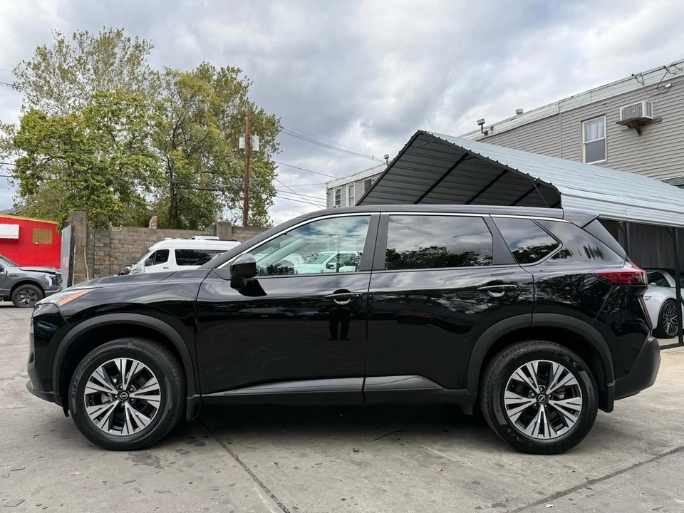 2023 Nissan Rogue - Image 3 of 21