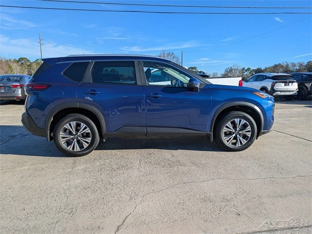 2023 Nissan Rogue - Image 3 of 12