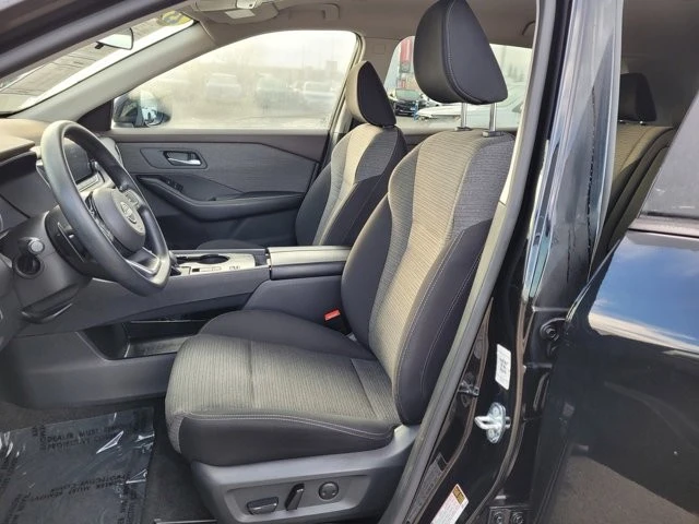 2023 Nissan Rogue - Image 14 of 21
