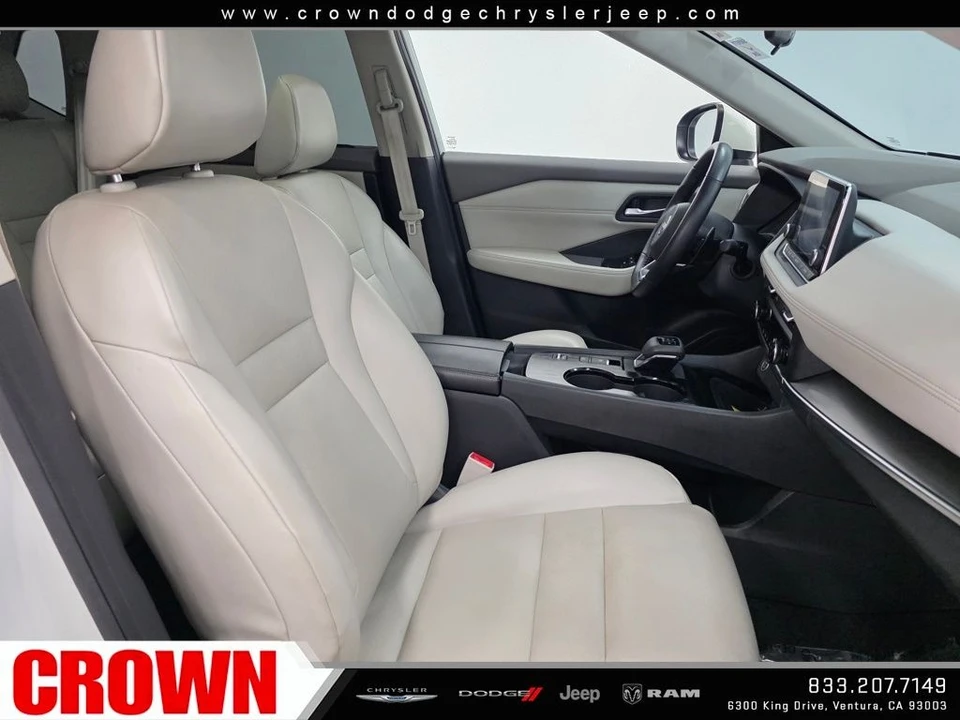 2023 Nissan Rogue - Image 10 of 21