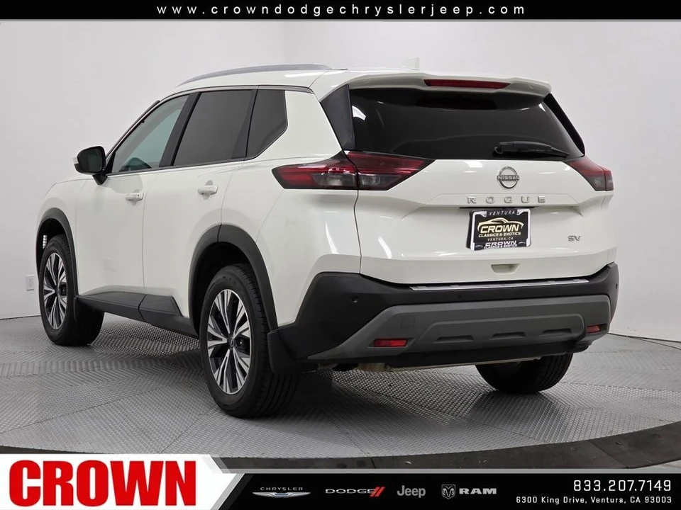 2023 Nissan Rogue - Image 5 of 21