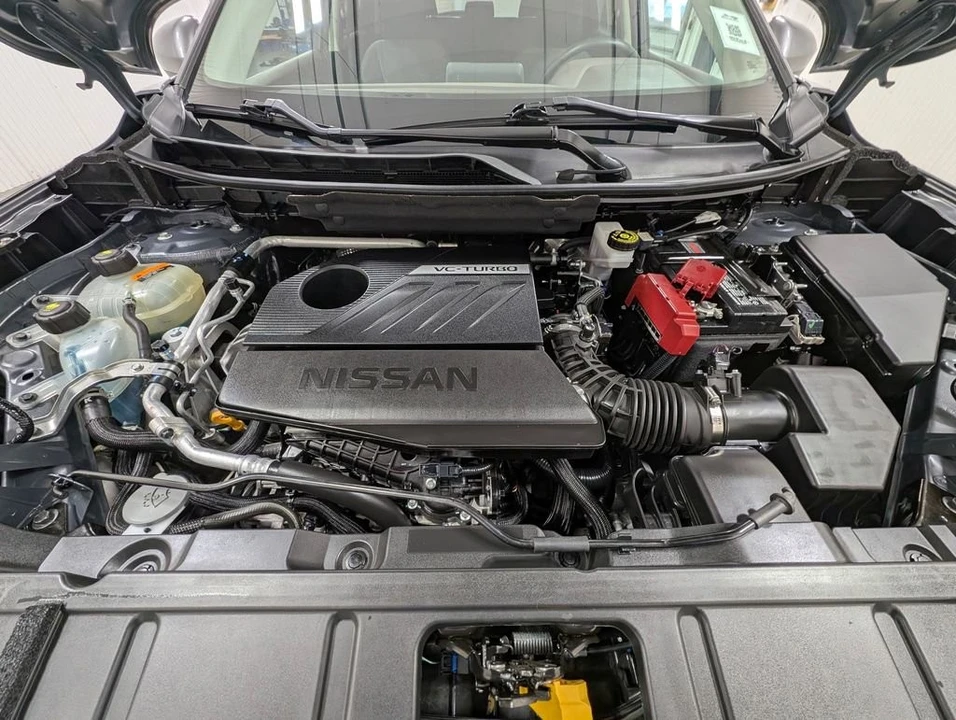 2023 Nissan Rogue - Image 11 of 12
