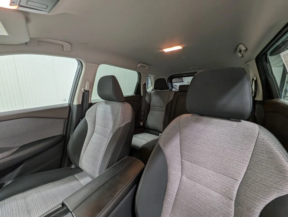 2023 Nissan Rogue - Image 4 of 12